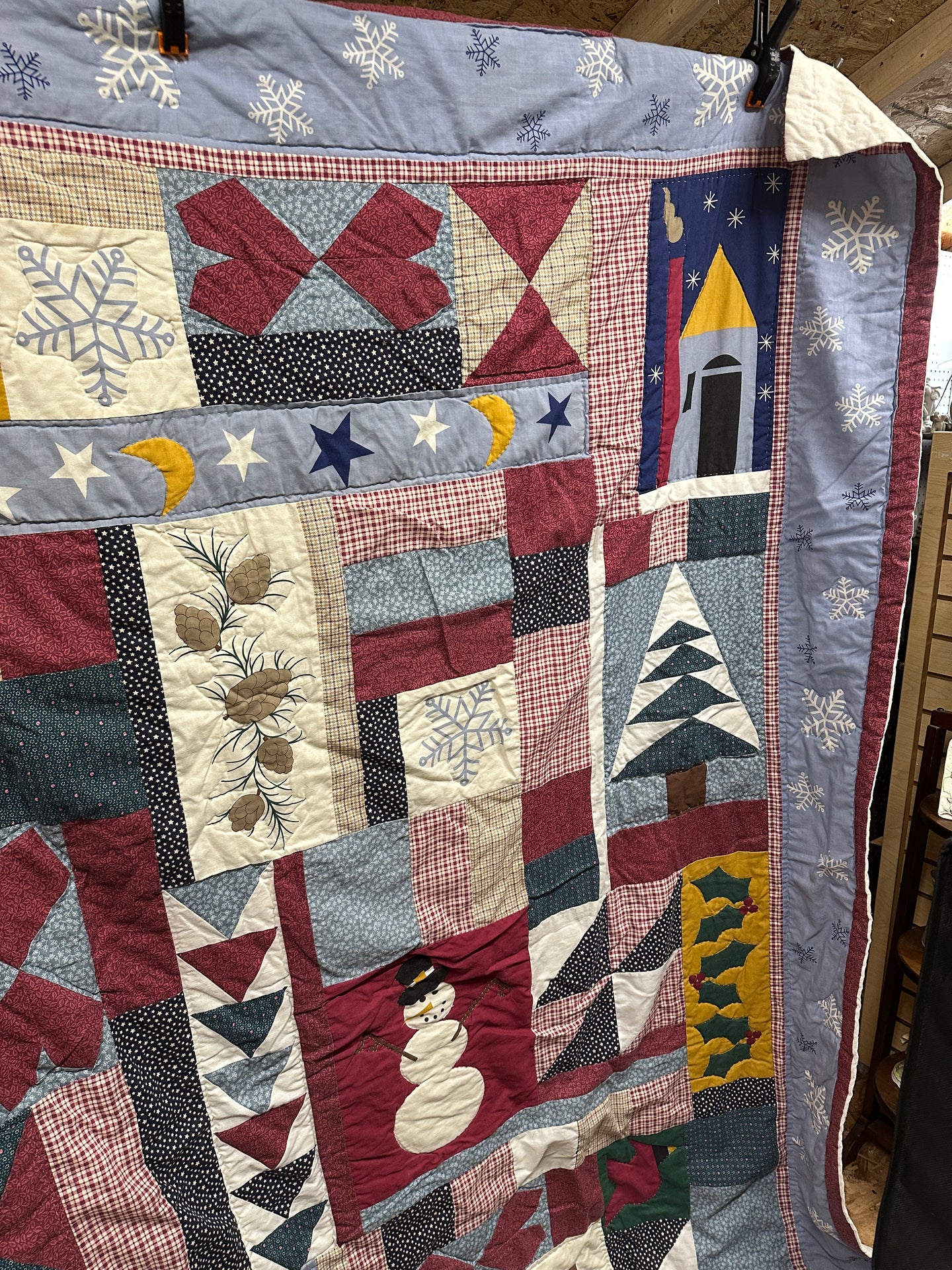 Vintage Handmade Christmas QuiltQuilt