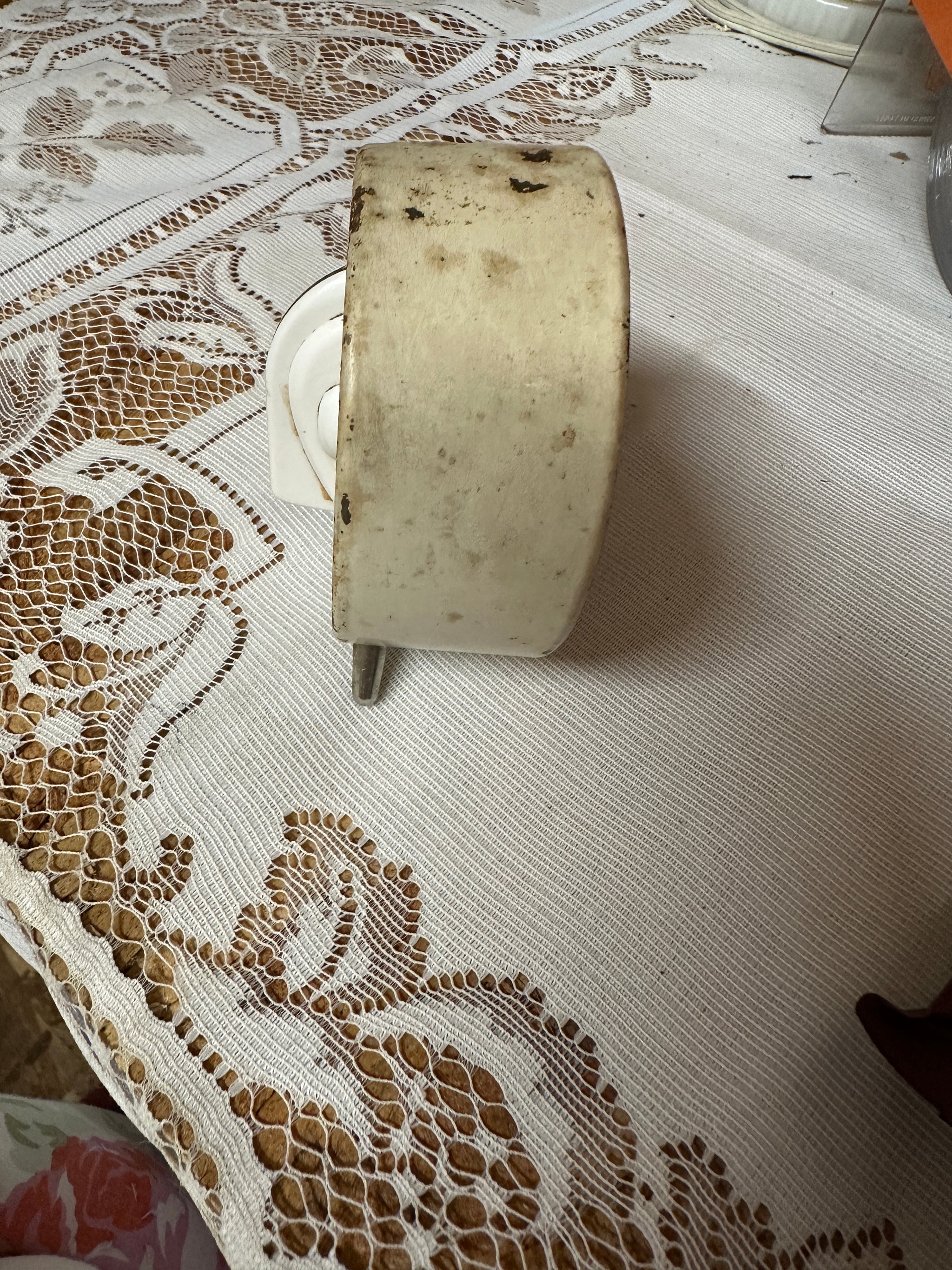 Rusty Mirro Matic Kitchen Timer