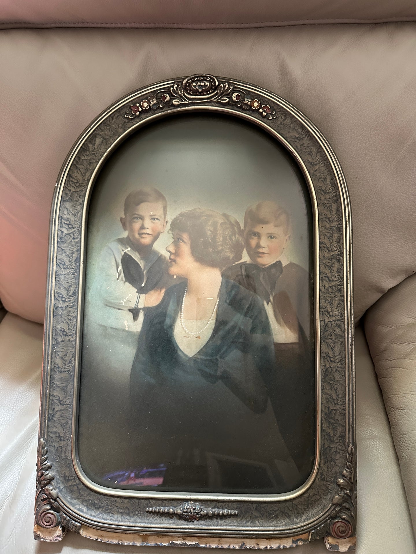 Antique Bowed Glass Oval Family Picture