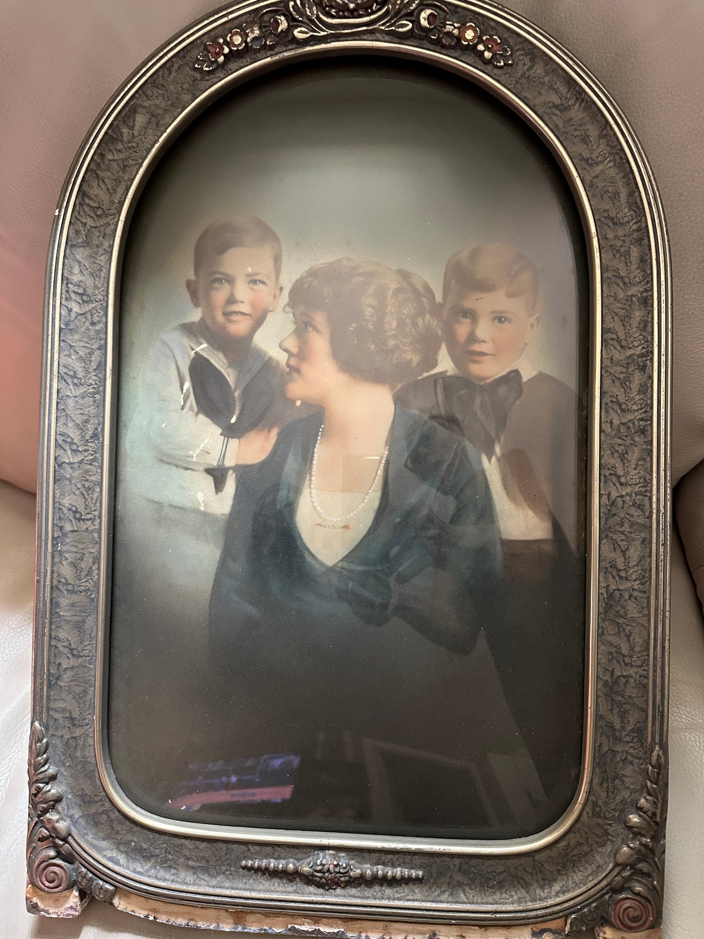 Antique Bowed Glass Oval Family Picture