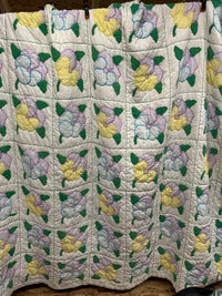 vintage Handmade Square Flower Quilt