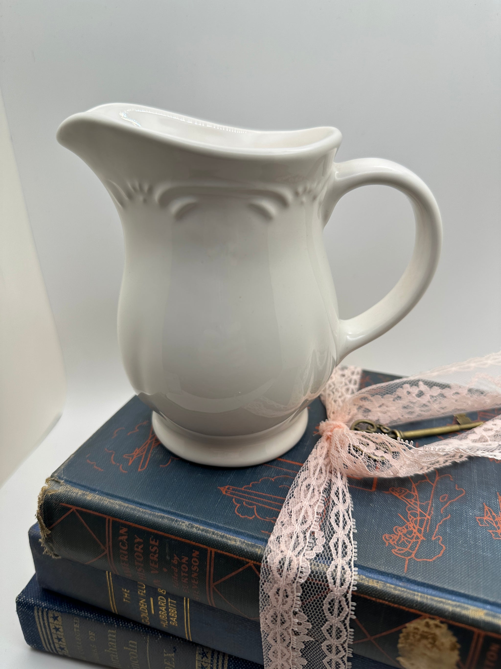 Pfaltzgraff Filigree Creamer