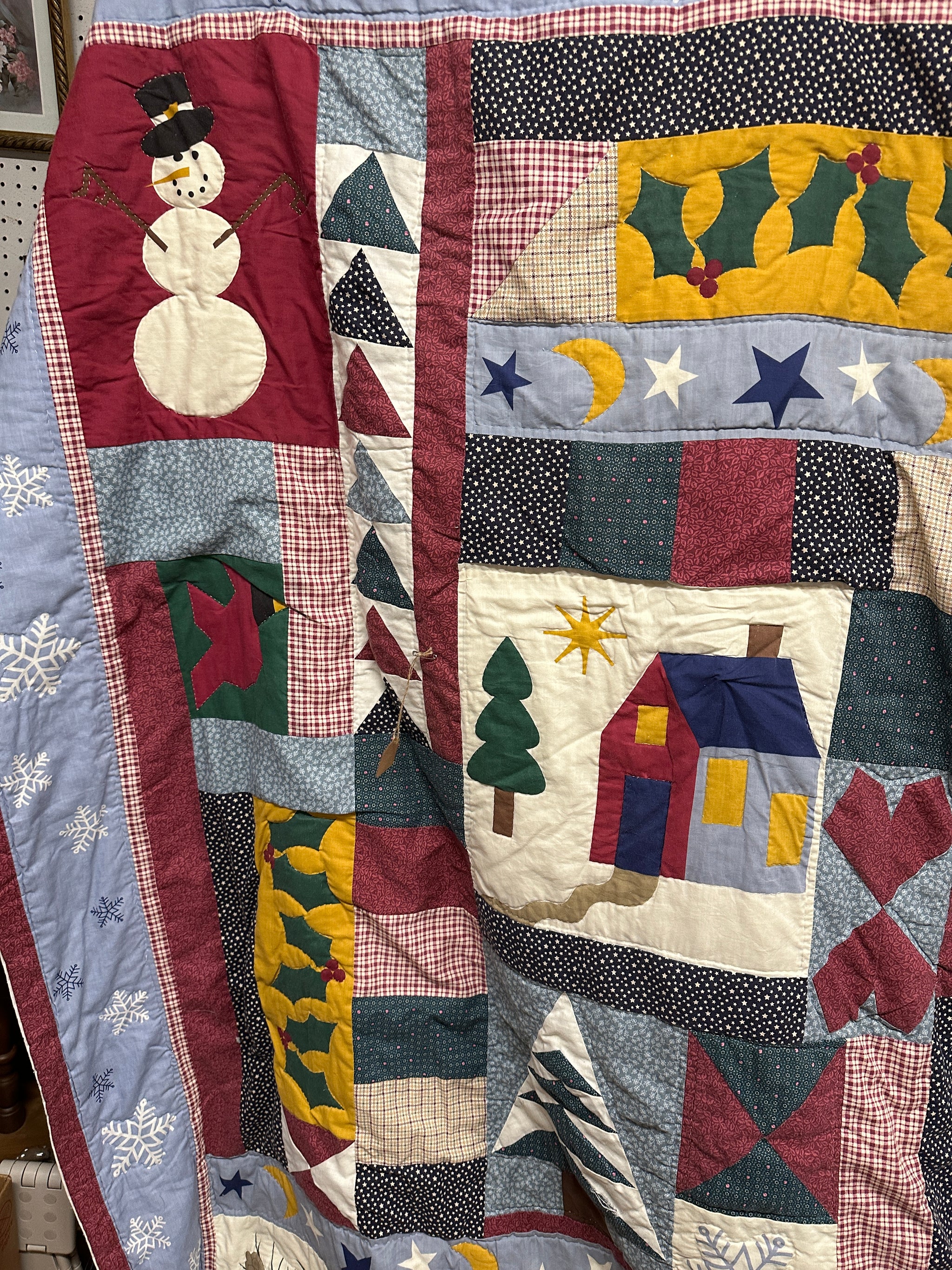 Vintage Handmade Christmas QuiltQuilt