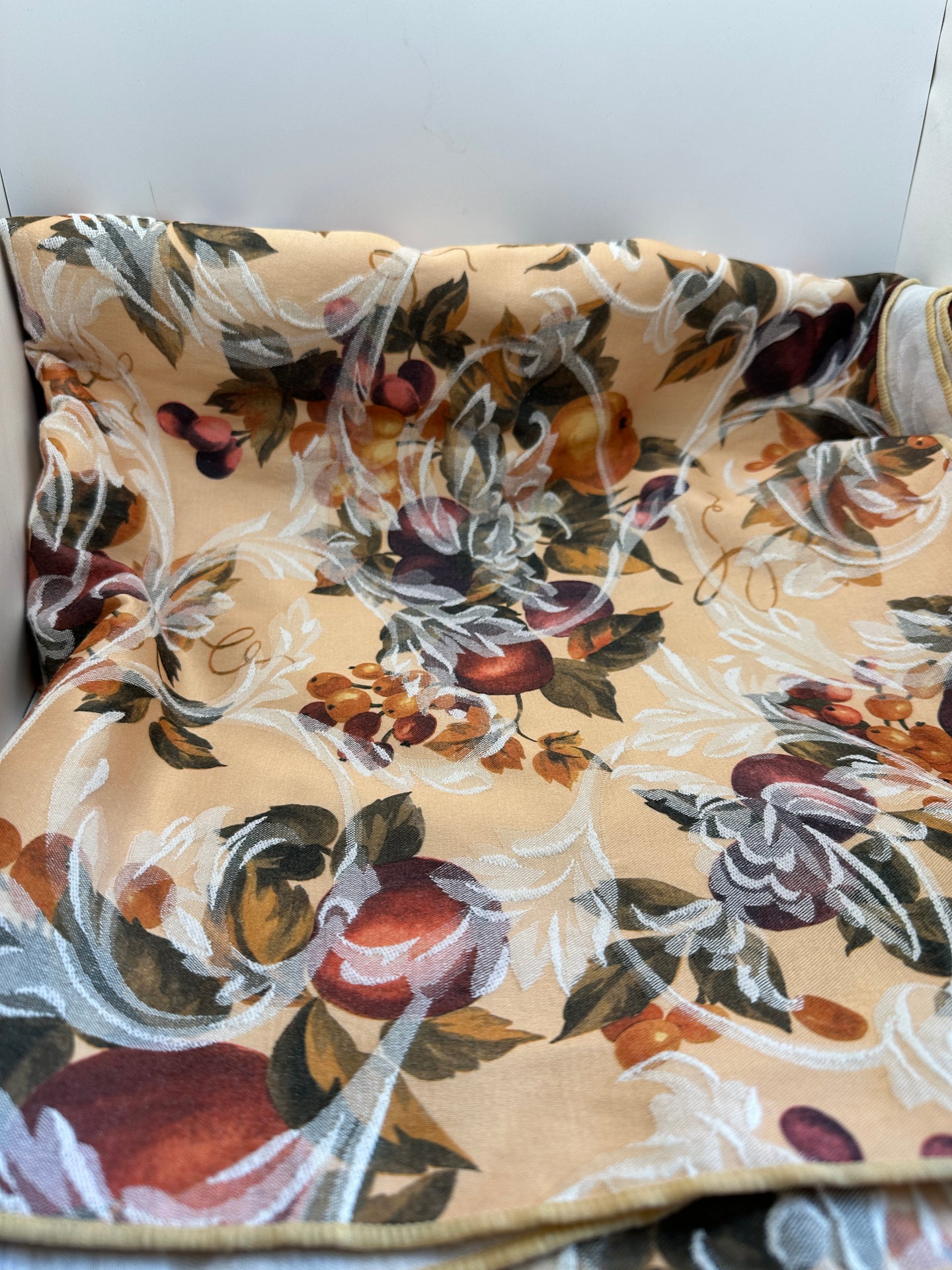 Vintage Flower Table Cloth