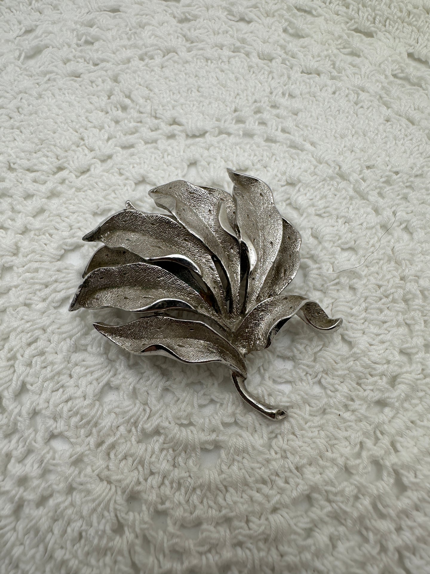 Vintage Coro Silver Bunch of Leaves Brooch