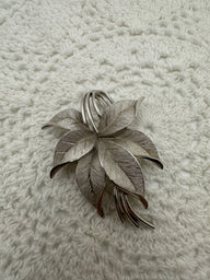 Vintage Trifari Leaf Brooch Pin