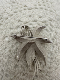 Vintage Trifari Leaf Brooch Pin