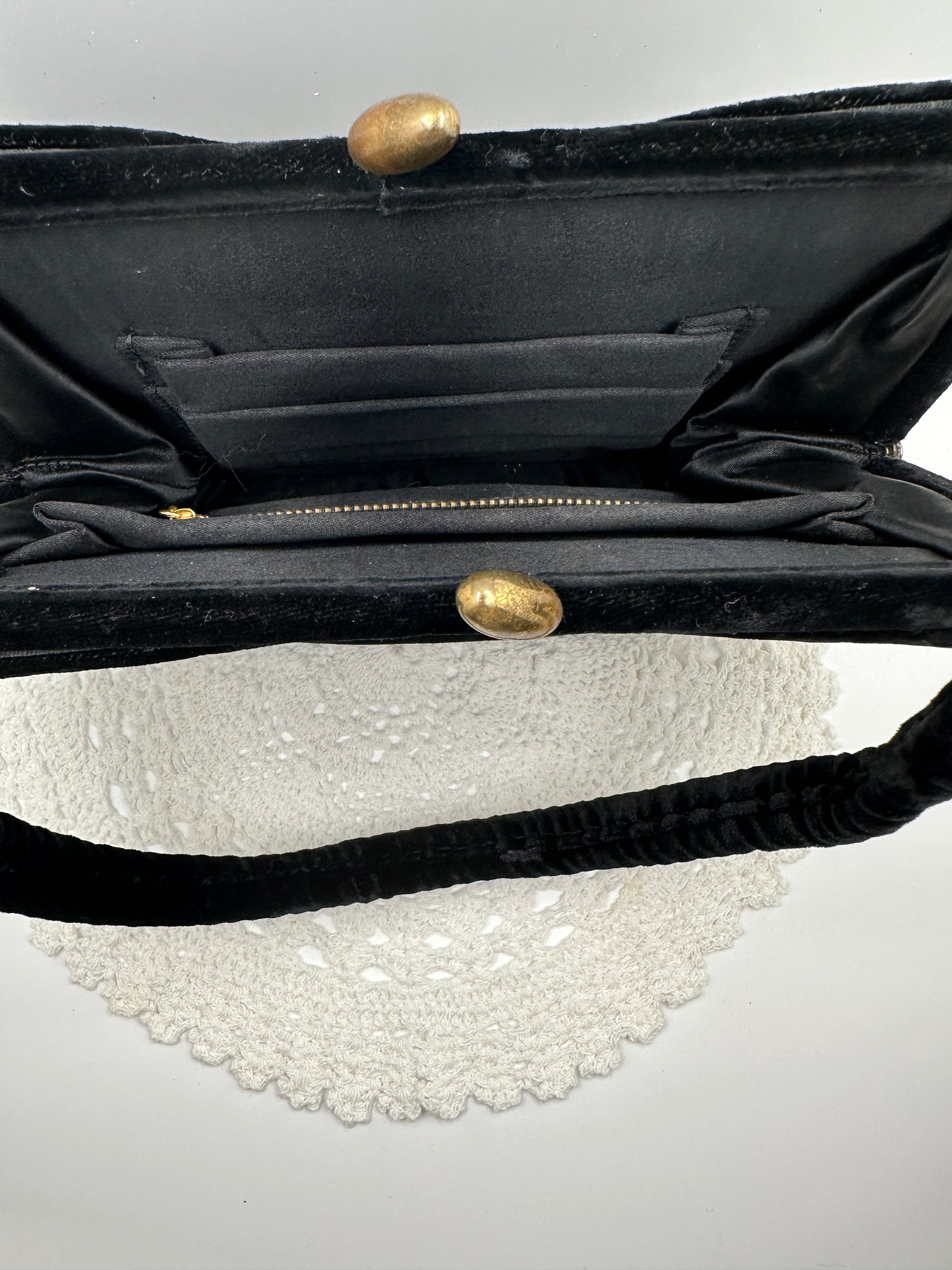Vintage 1940's Black Velvet Purse