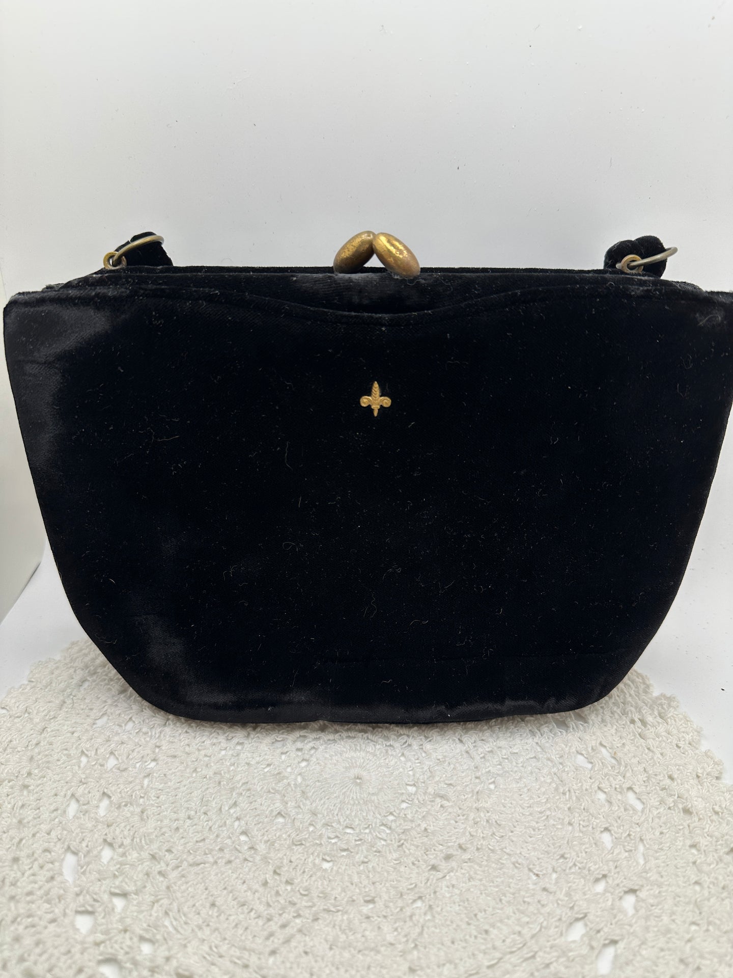 Vintage 1940's Black Velvet Purse